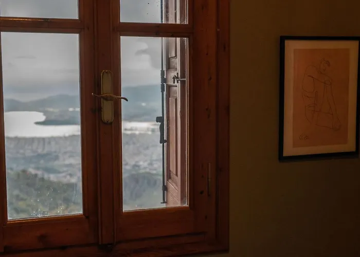 מלון דירות The Fern House 3*